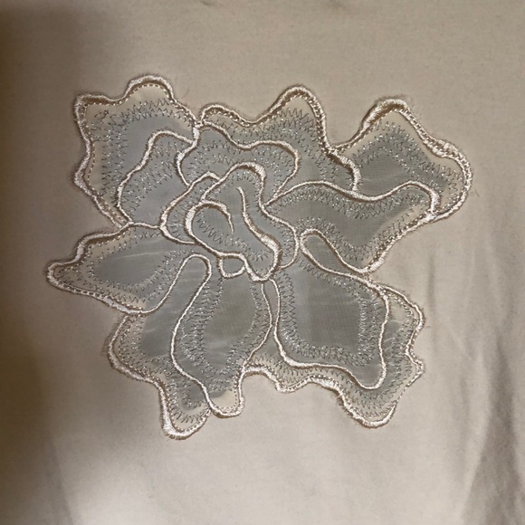 NWT uniquely detailed beaded l/s spandex blend top - Picture 3 of 5